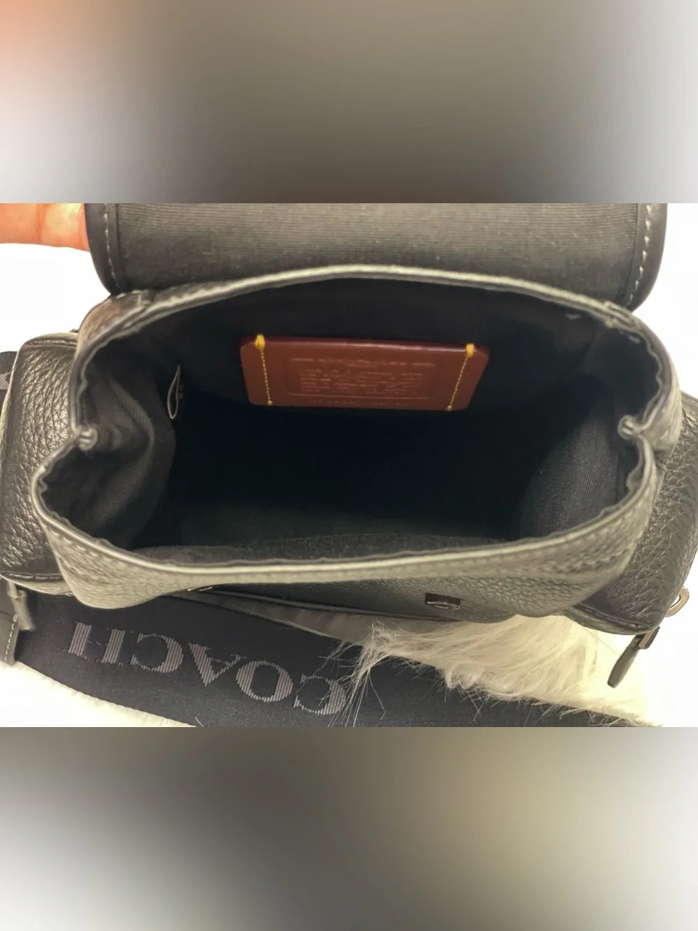 NWT Coach Sprint Sling Pack Leather CBF63 in Black